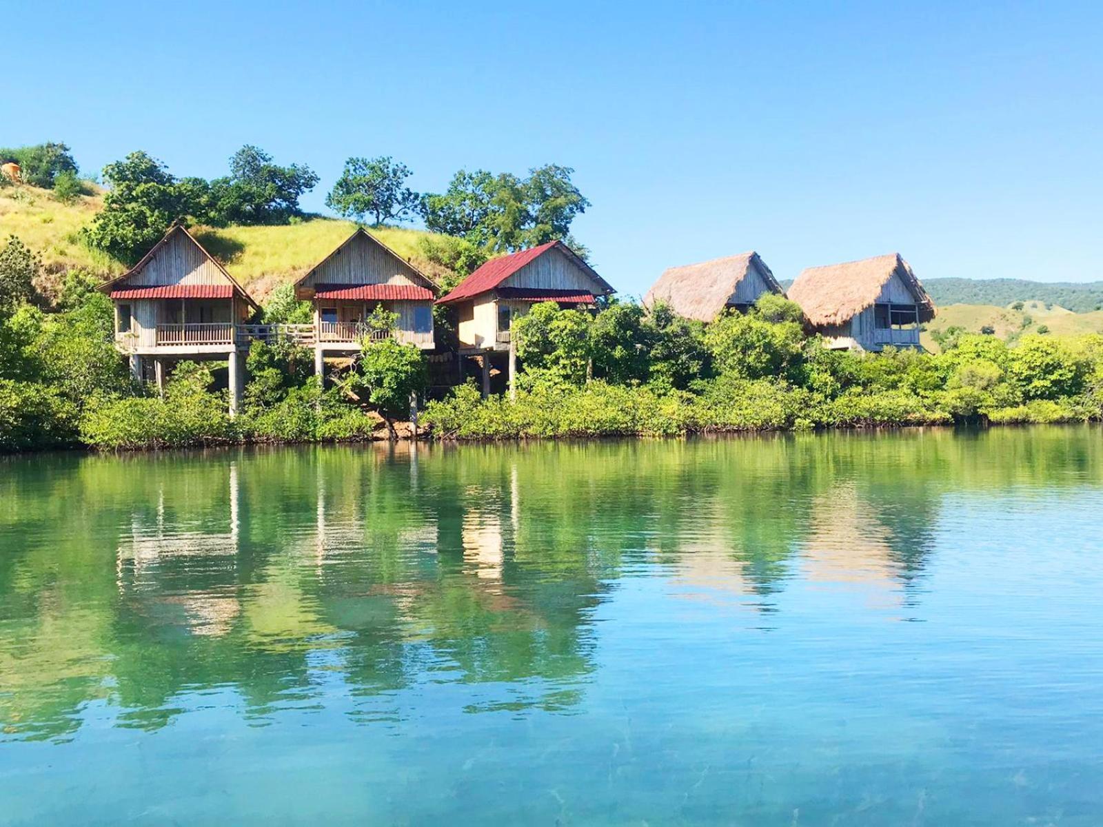 Loca Lobo Lodges Riung, Flores Exterior photo